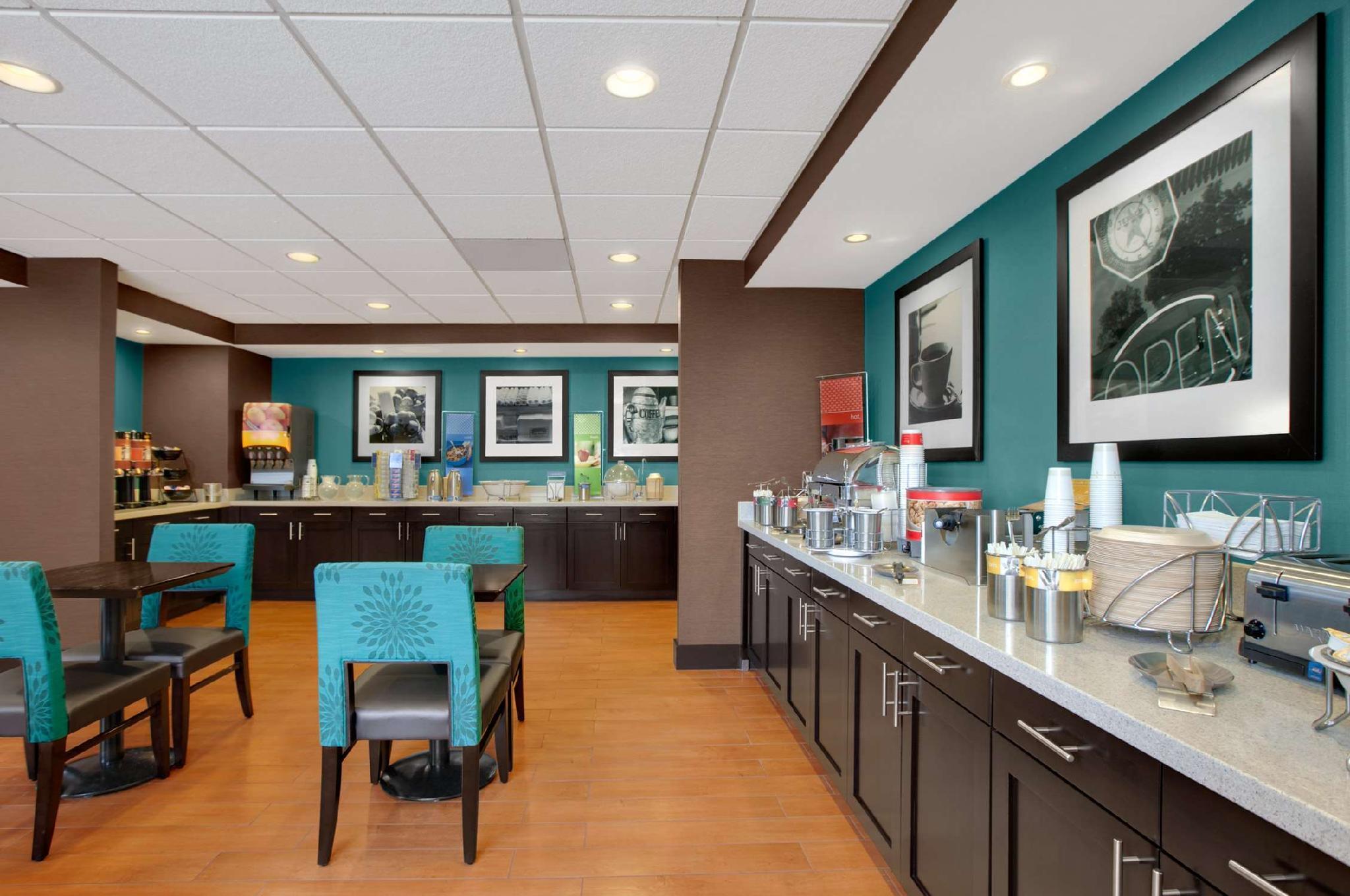 Hampton Inn Chicago-Midway Airport Bedford Park Bagian luar foto