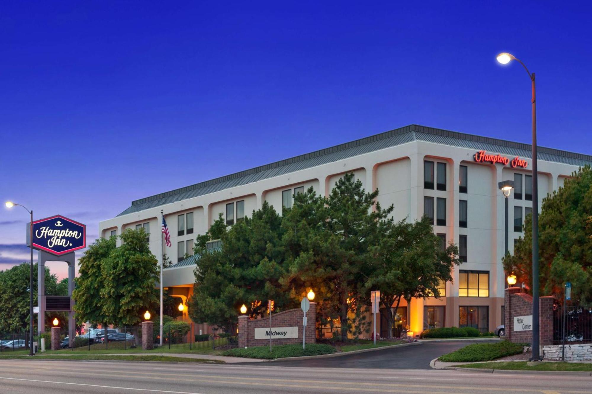 Hampton Inn Chicago-Midway Airport Bedford Park Bagian luar foto
