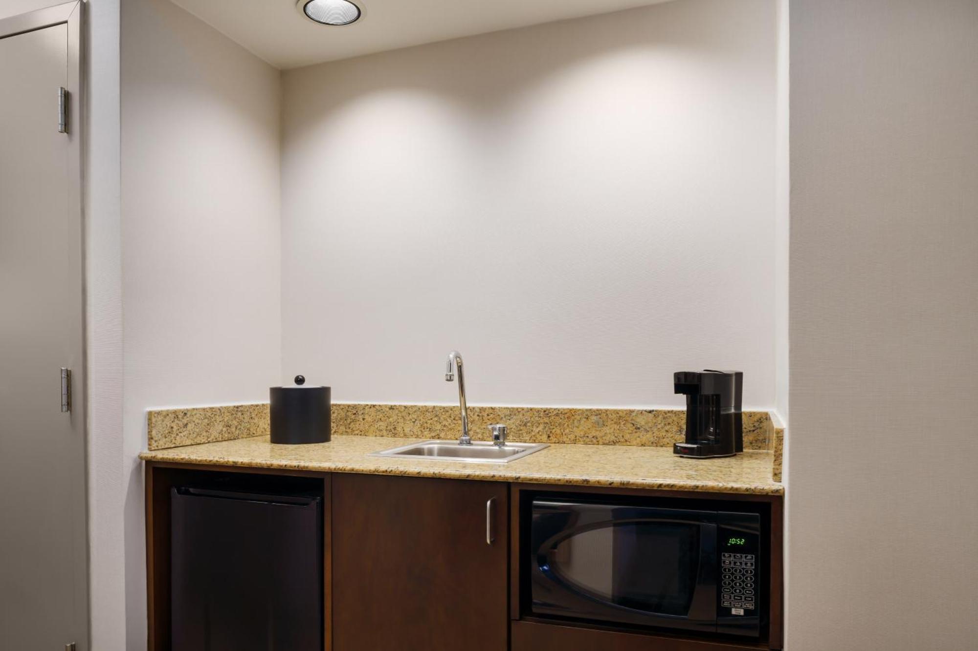 Hampton Inn Chicago-Midway Airport Bedford Park Bagian luar foto