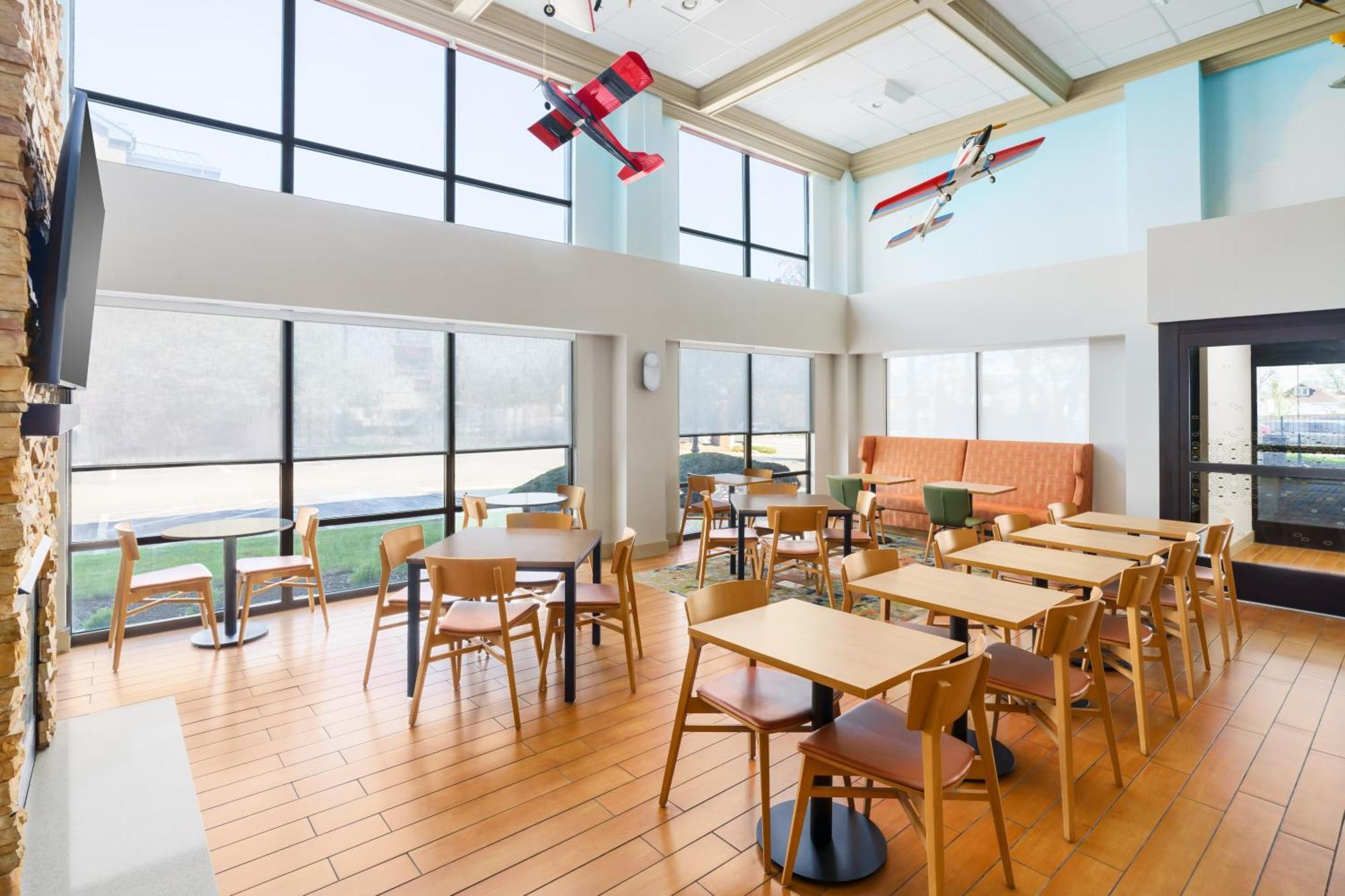 Hampton Inn Chicago-Midway Airport Bedford Park Bagian luar foto