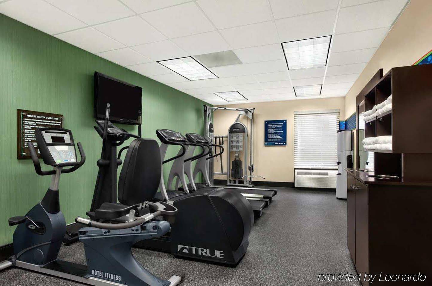 Hampton Inn Chicago-Midway Airport Bedford Park Bagian luar foto